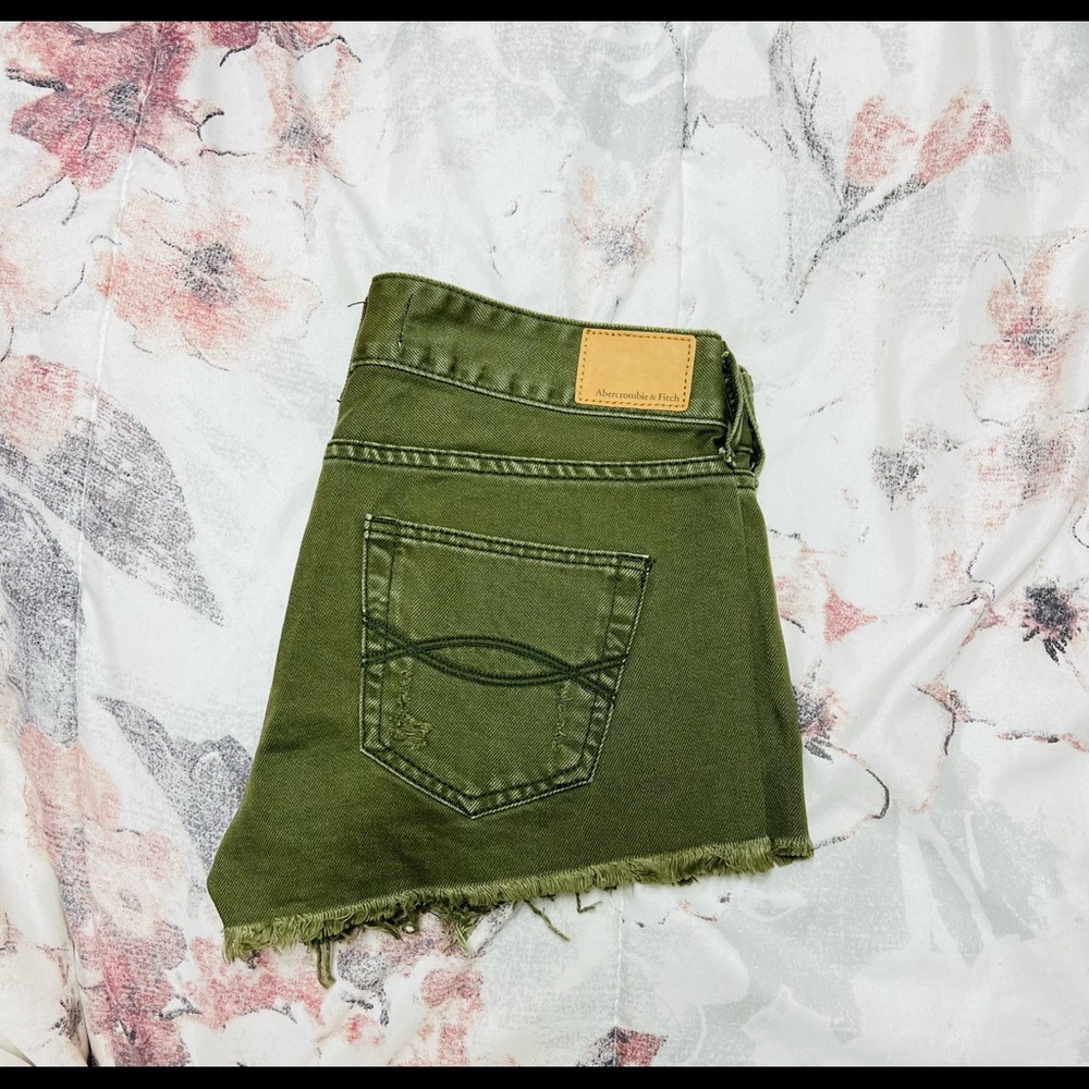Abercrombie & Fitch shorts